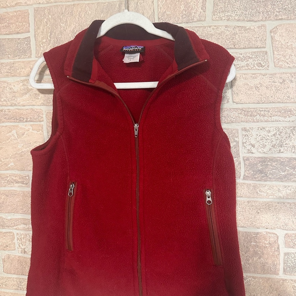 Patagonia Women's Deep Red Fleece Vest